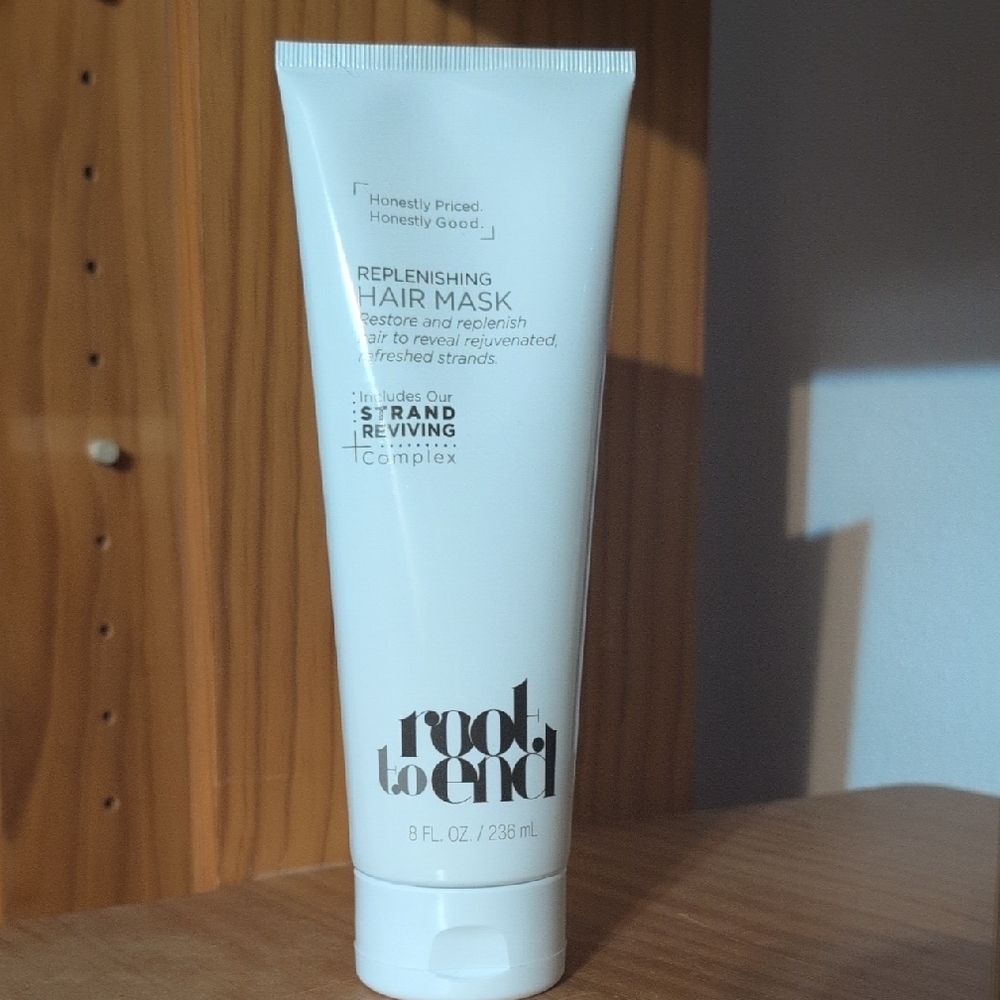 White Replenishing Hair Mask